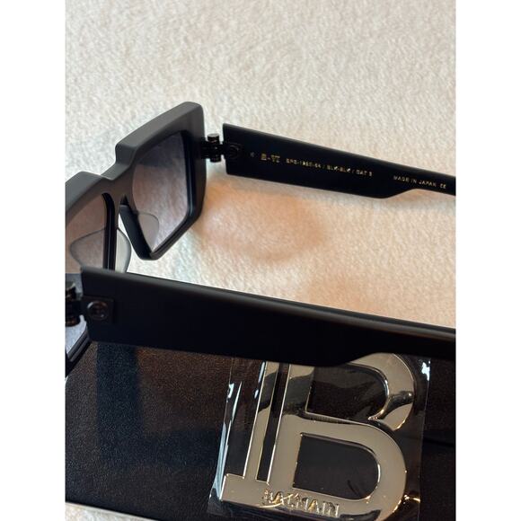 Brand New Balmain Sunglasses- B-VI BPS-128E-54/BLK-BLK /CAT3 Size 54-15-145 main image 4
